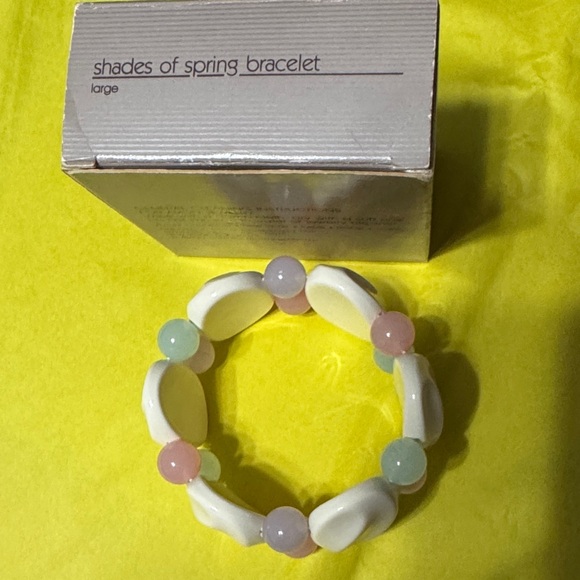 Avon Shades of Spring Stretch Bracelet 1990 - Picture 4 of 6
